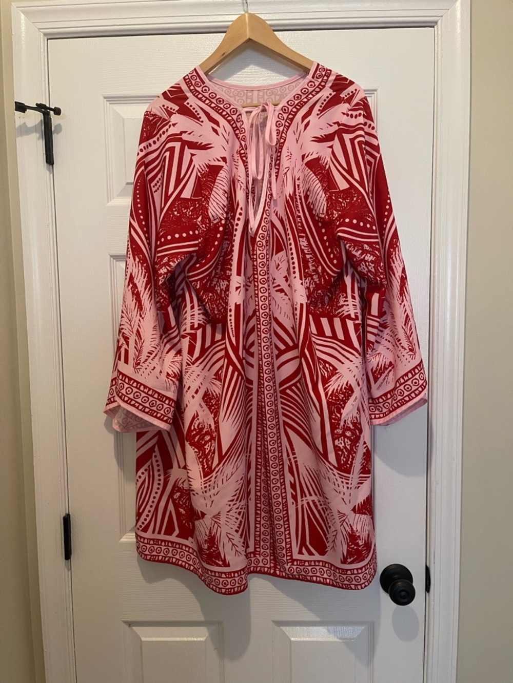 Women’s Red & Pink Printed Swim Coverup Tunic. Fits Like A 3X.. - Picture 3 of 7